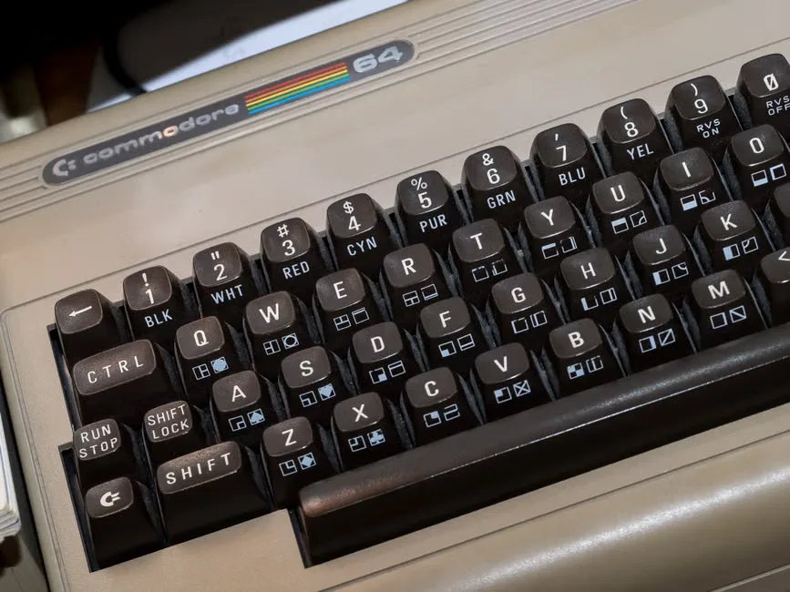 Promotional-style image of a retro-inspired spy shooter resembling late-1990s console games.